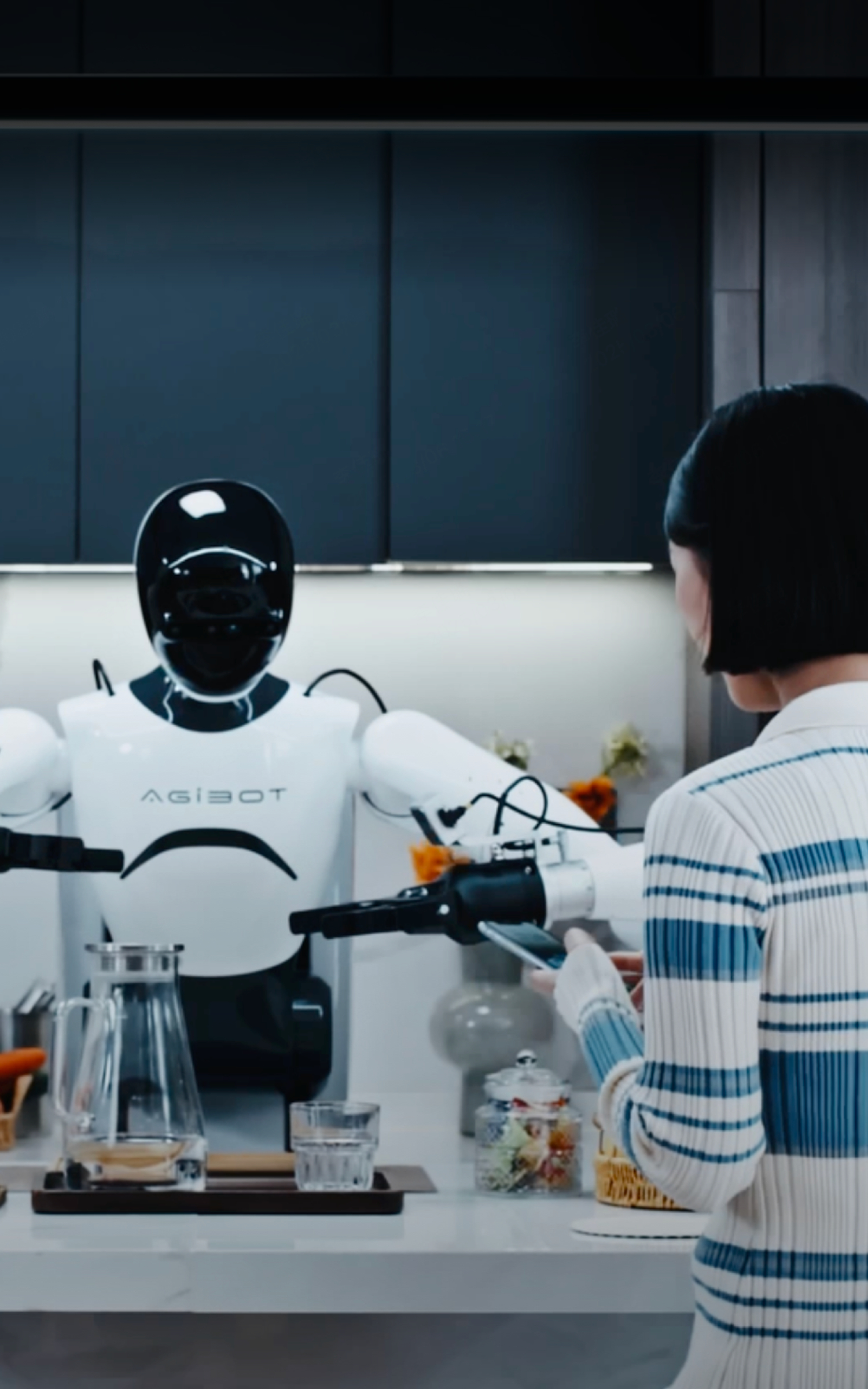 行业首款！28圈发布具身智能一站式开发平台Genie Studio